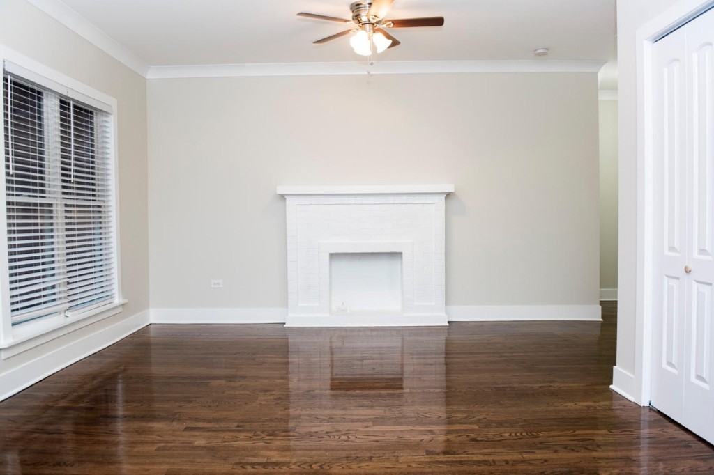 724 W Roscoe St #726-1S - Photo 3 of 9