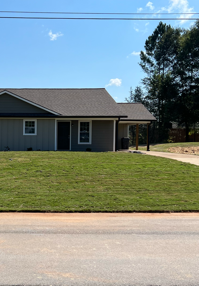 516 Valley Dr - Photo 2 of 22