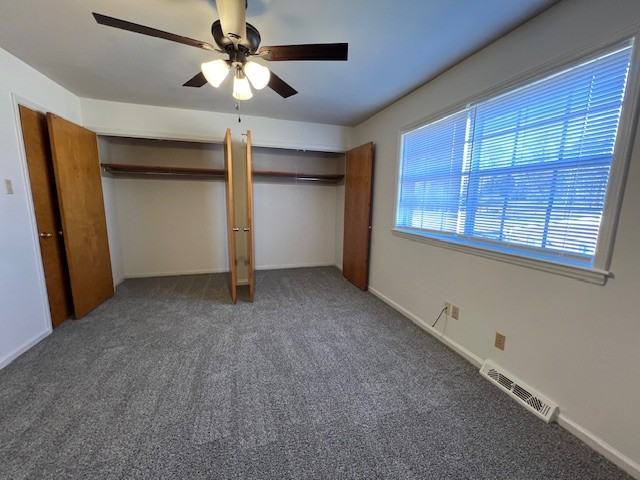 Country Town Manor - Photo 7 of 11