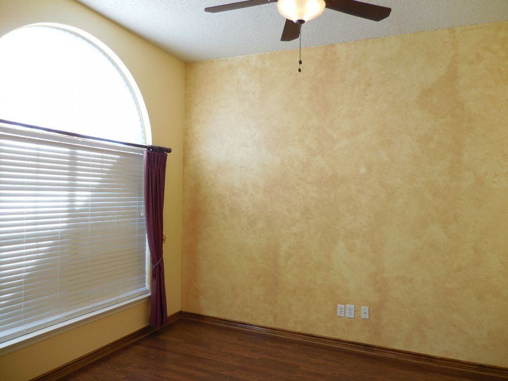 8313 Montecito Dr - Photo 2 of 18