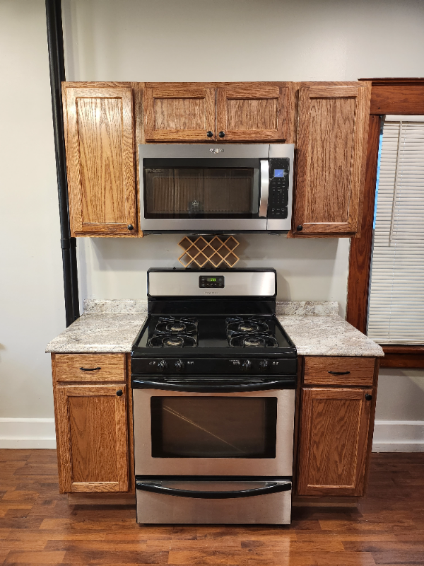 386 3rd Ave #1 - Photo 4 of 6