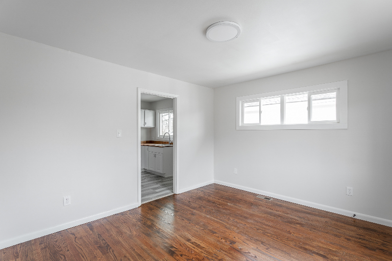 2106/2108 Blackford St - Photo 3 of 11