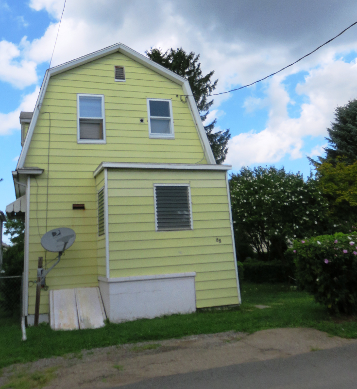 88 Taylor Pl - Photo 2 of 20