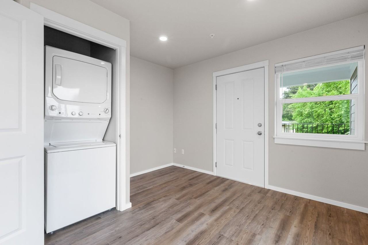 Yakima Apartments - Photo 6 of 10