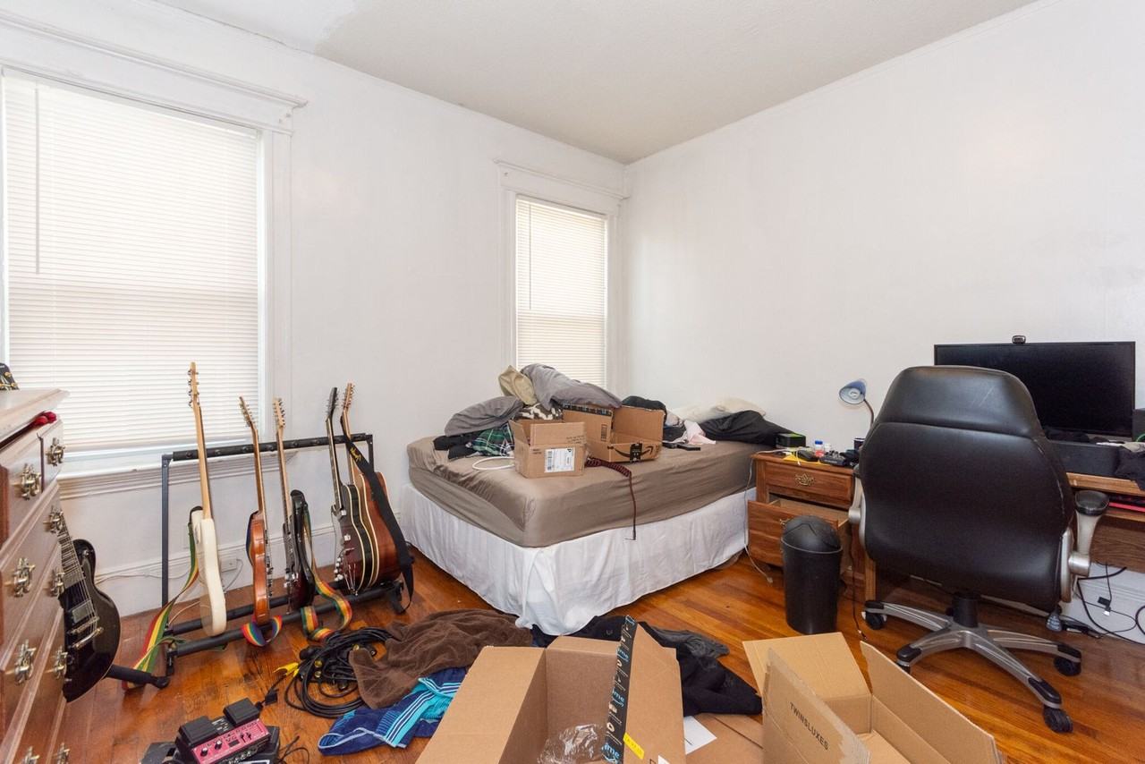 9 Ashford St - Photo 3 of 15