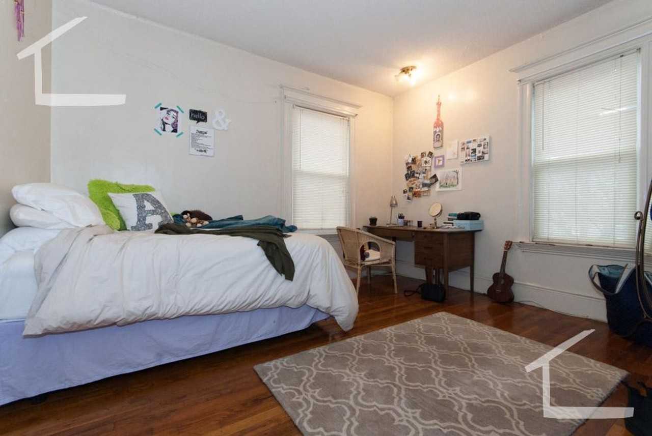 9 Ashford St - Photo 6 of 15