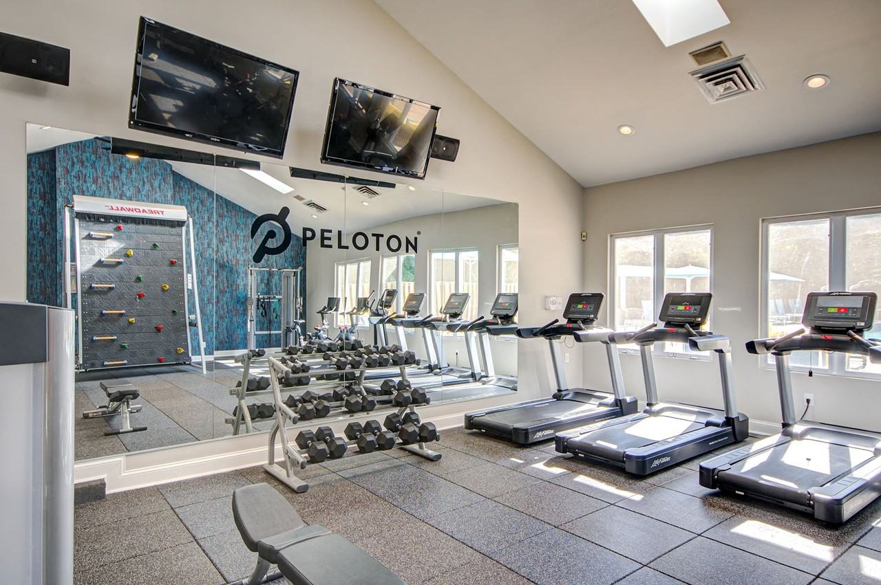 Woodside Apartments - Photo 7 of 21