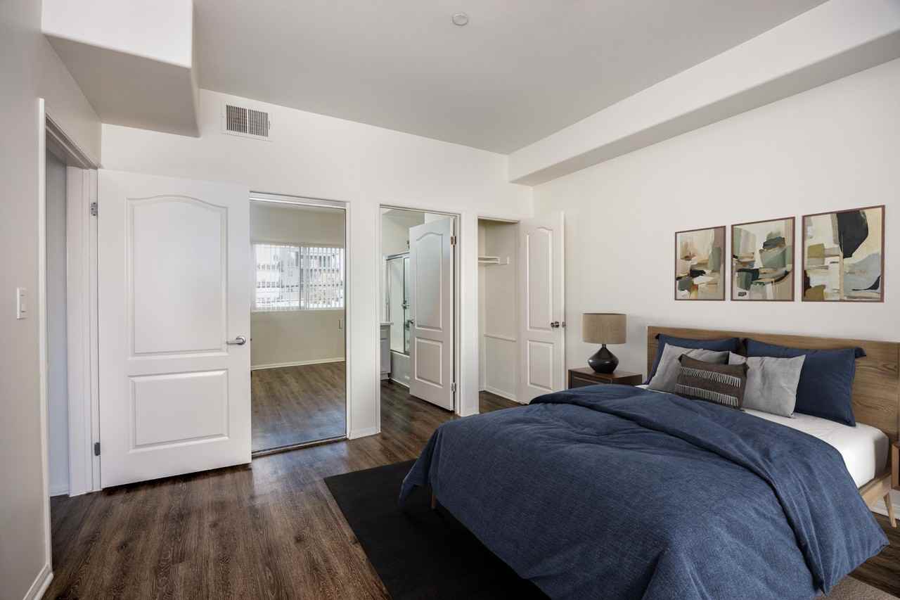 Vinton Court - H63 - Photo 7 of 38