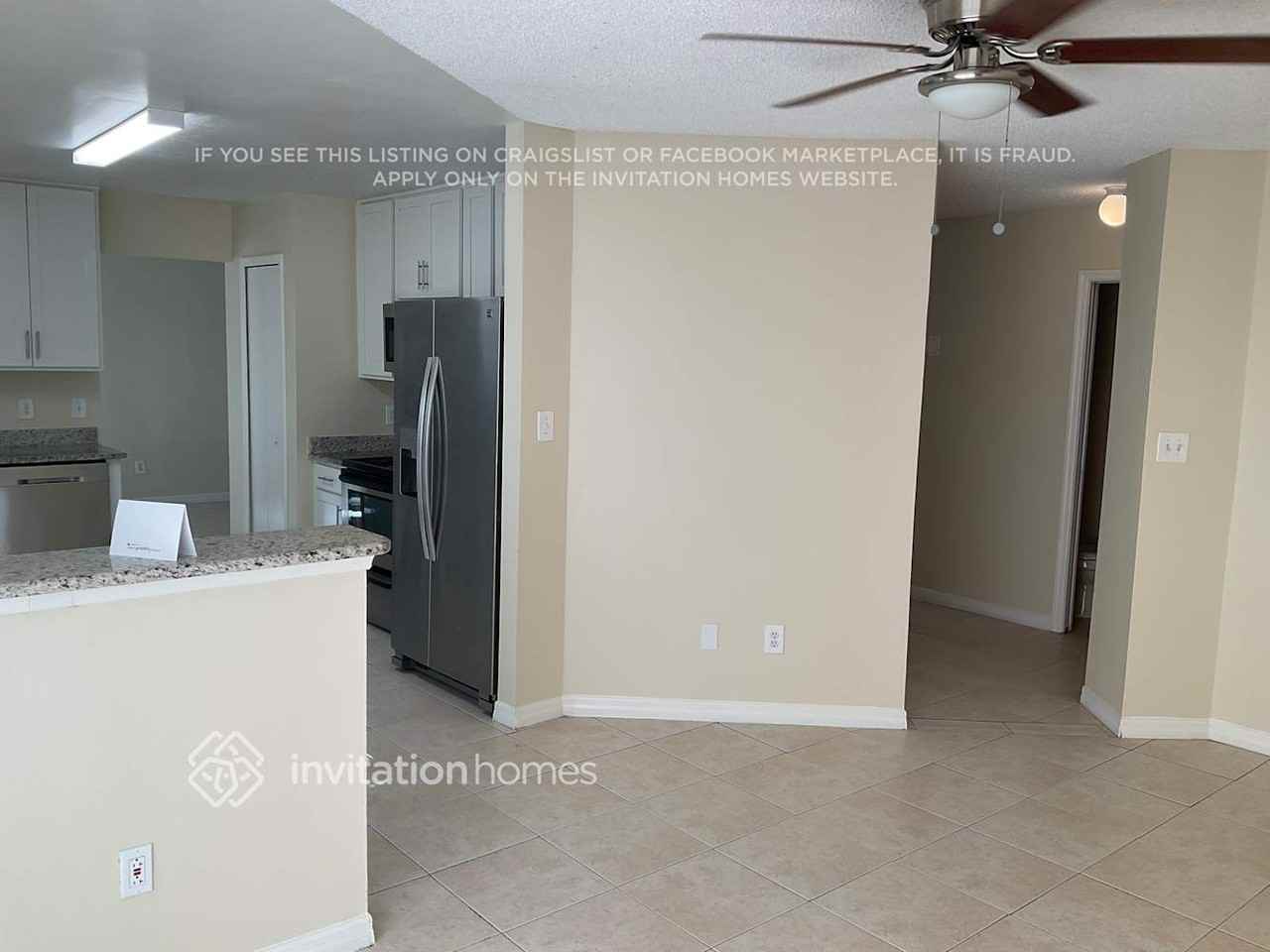 835 Mclean Ct - Photo 3 of 12