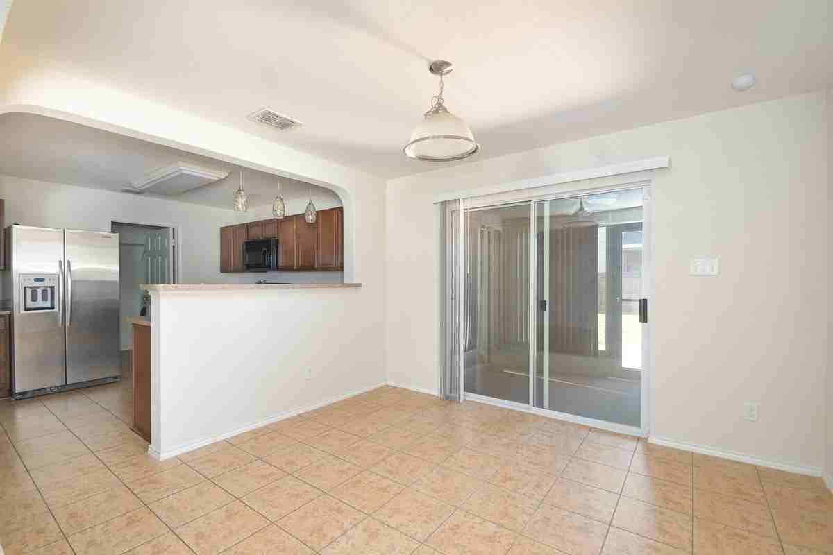 3727 Fringe Breeze - Photo 7 of 24