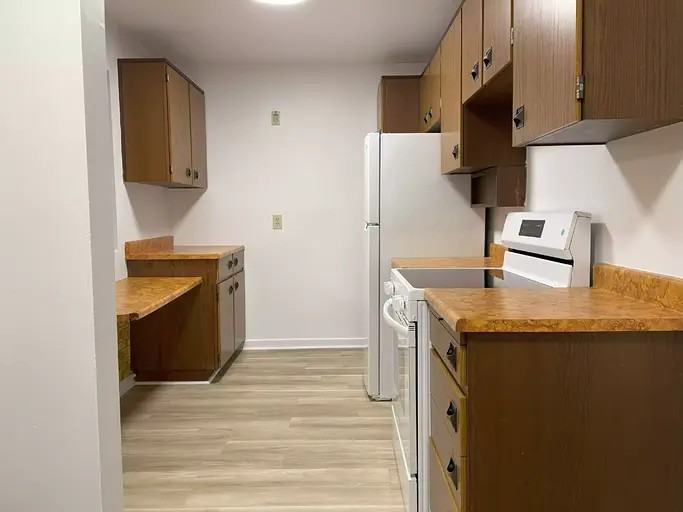 2418 Falcon Ave - Photo 3 of 10