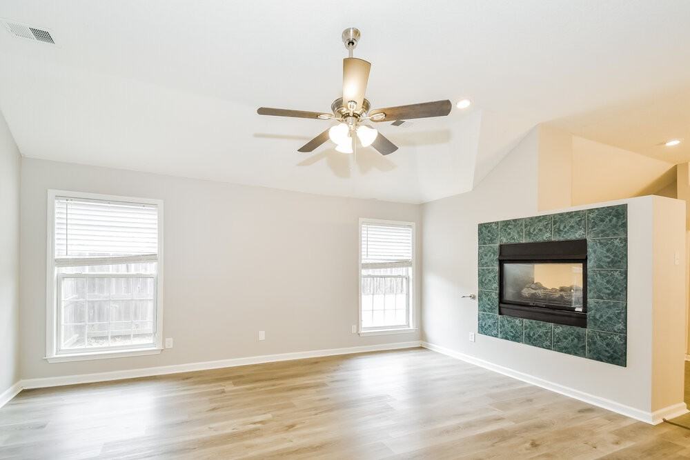 4480 Glenchase Dr - Photo 7 of 16