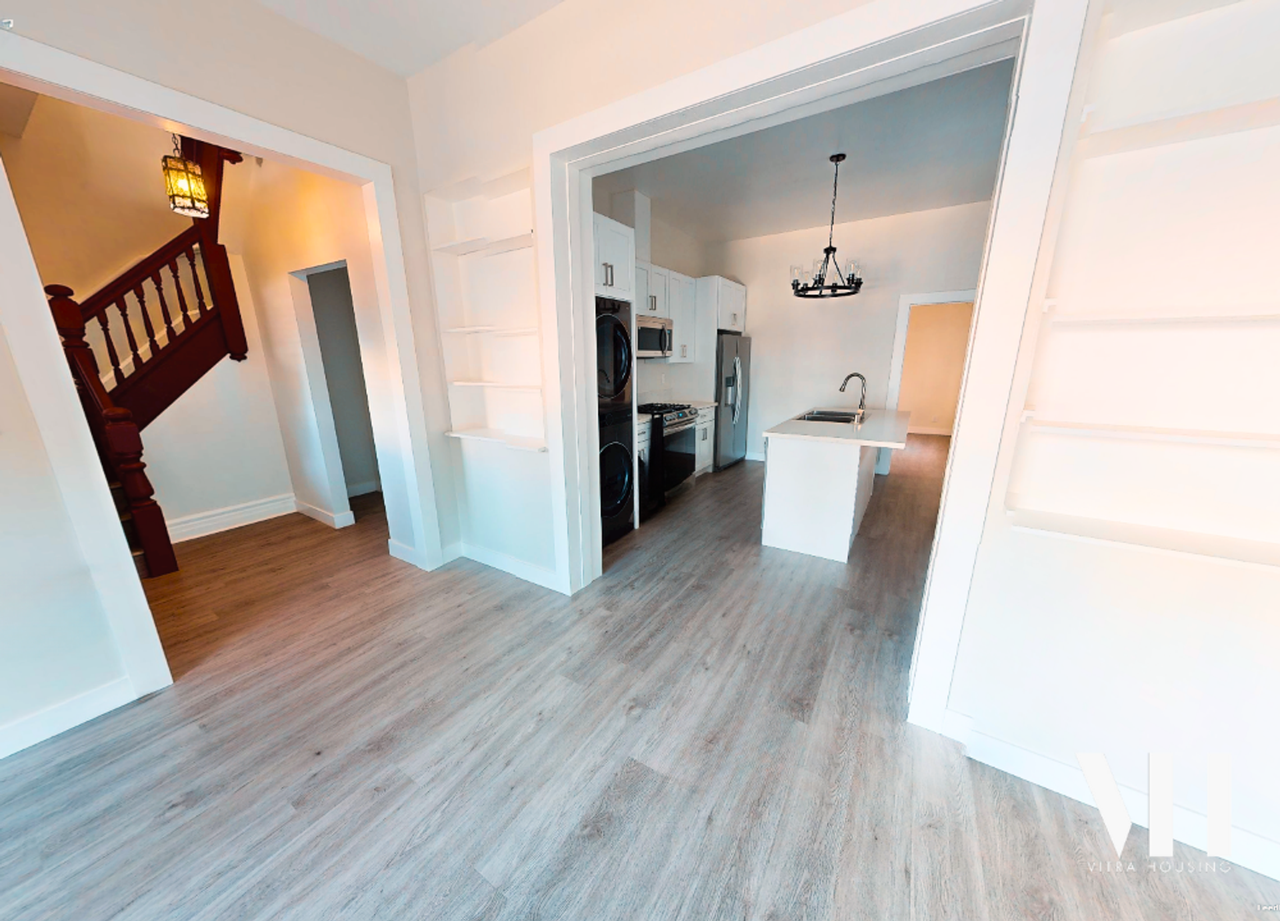 1142 W 25th Street House - Photo 5 of 19