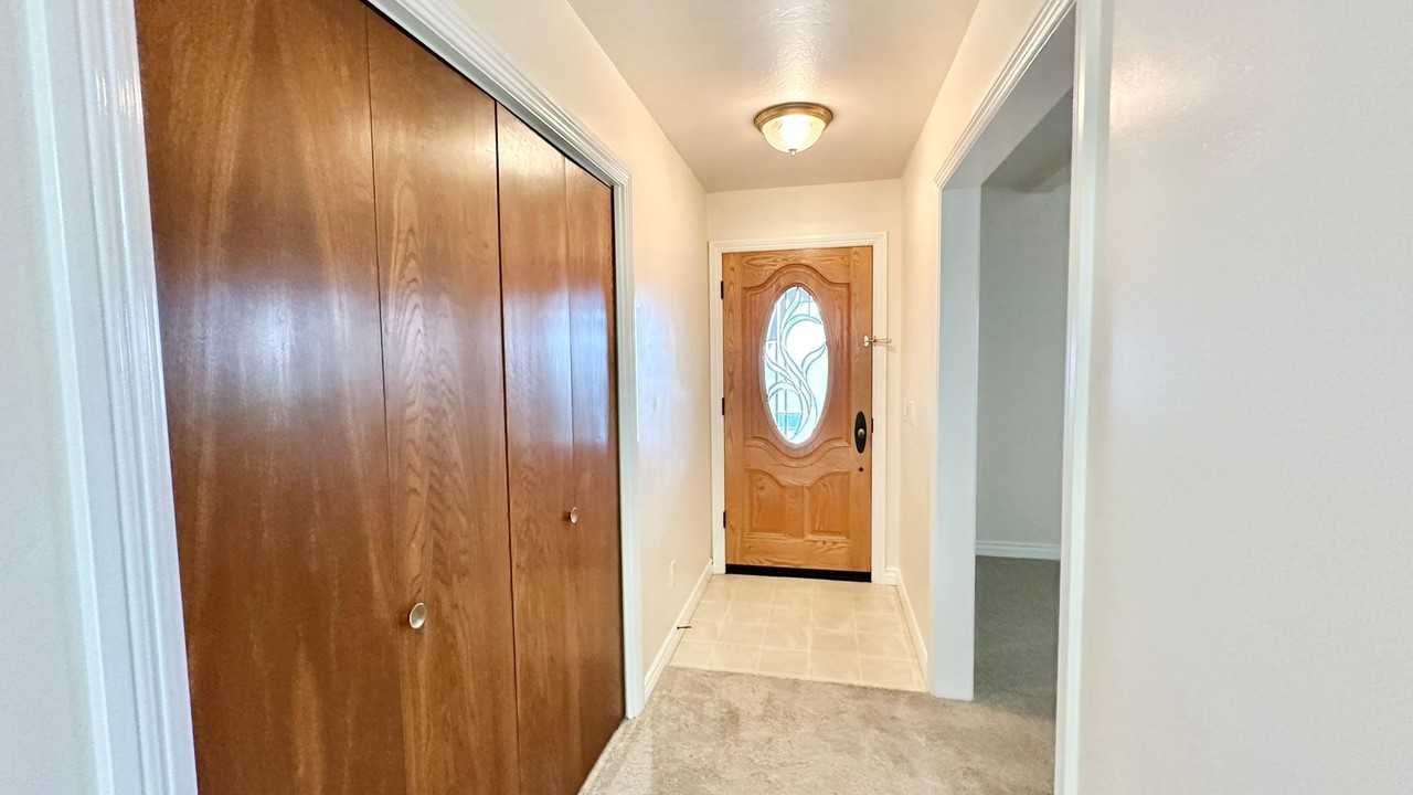 1356 Los Conejos Rd - Photo 3 of 32