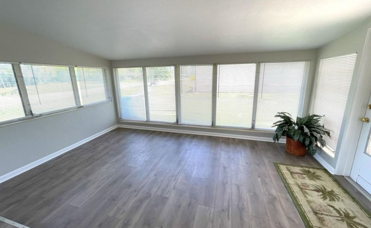 2373 Allan Adale Rd - Photo 3 of 23