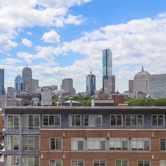393 Harrison Ave #521