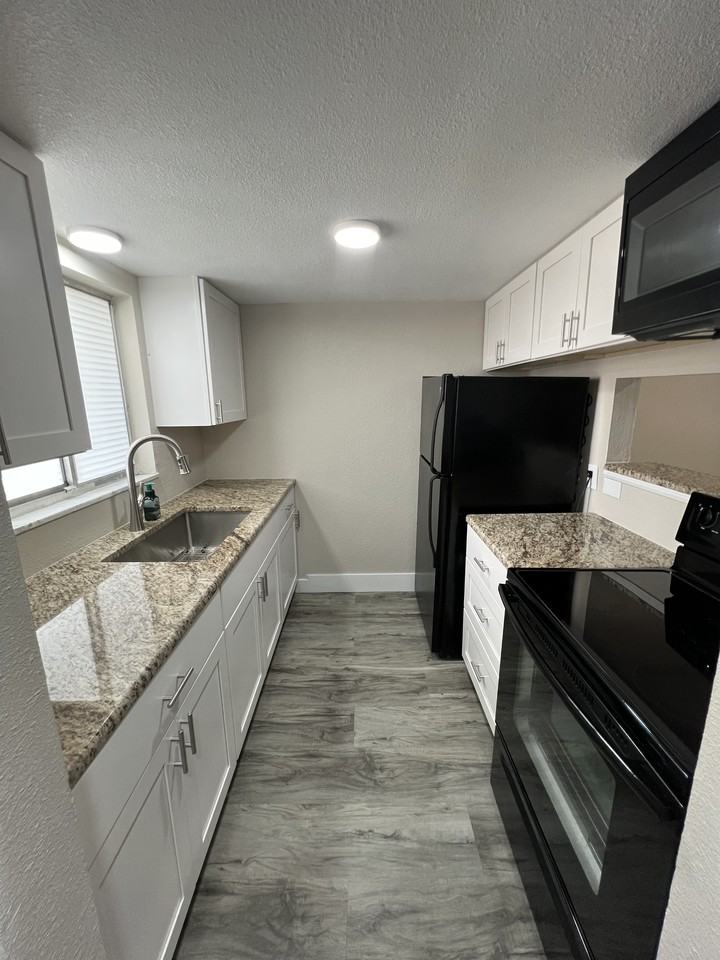 789 W Lancaster Rd #NA - Photo 3 of 18