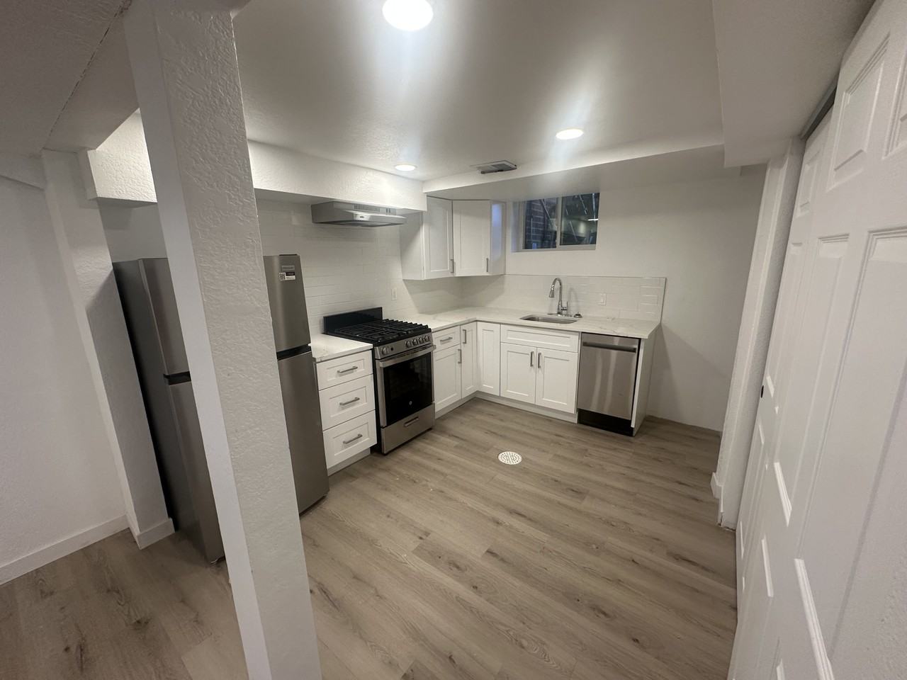 4885 Fenton St #BS - Photo 2 of 5