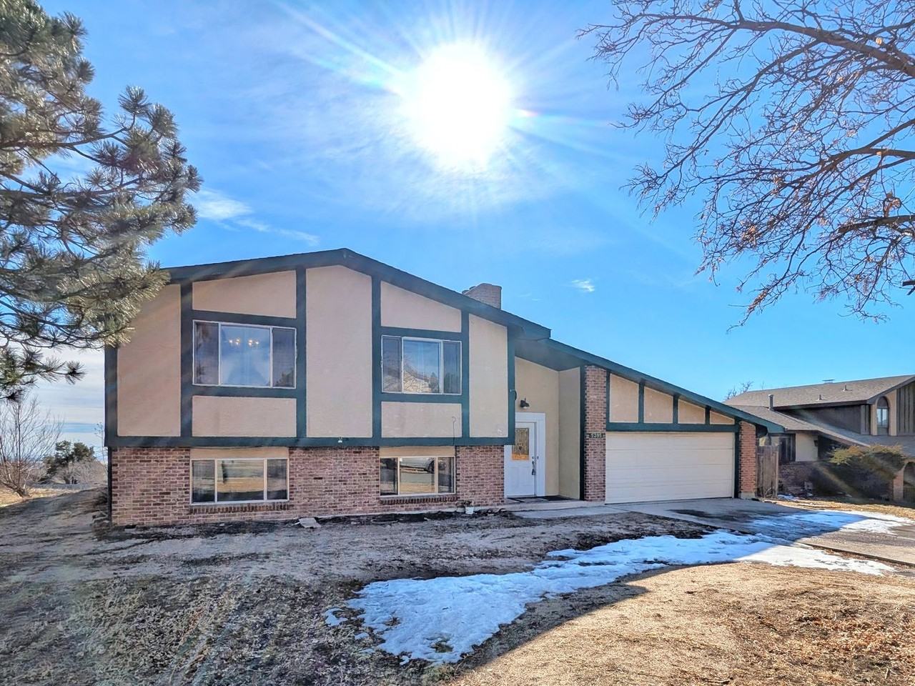 3940 Inspiration Dr - Photo 2 of 33