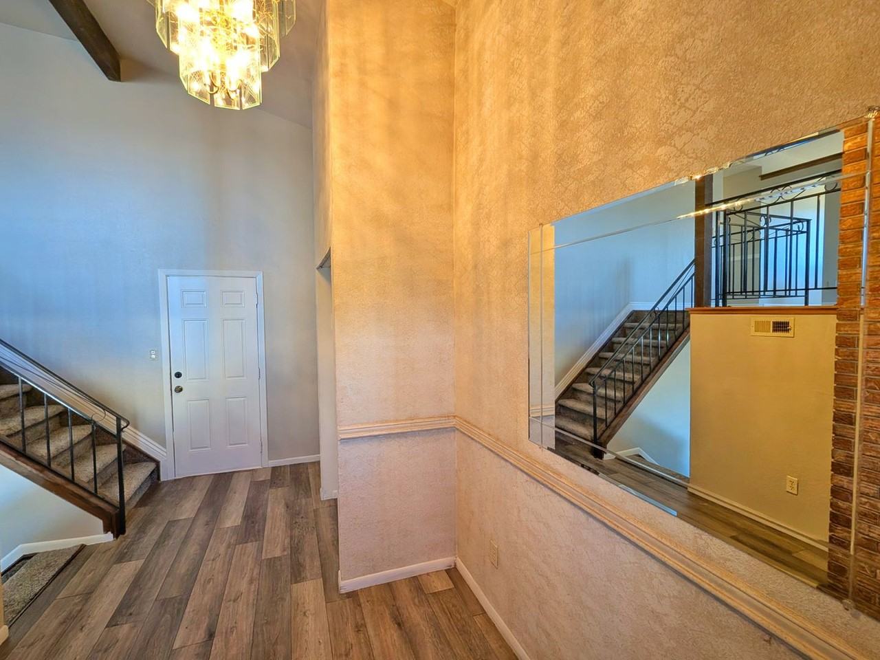 3940 Inspiration Dr - Photo 4 of 33