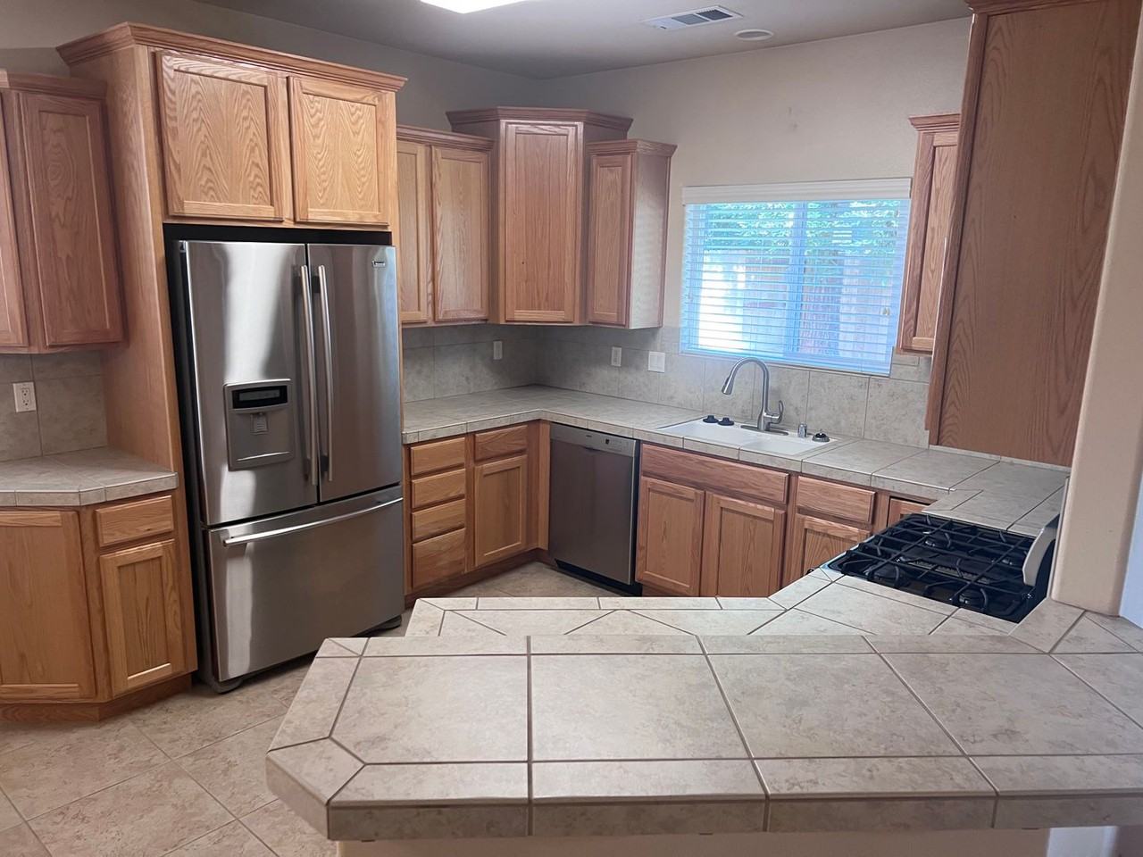 4755 Lofty Oak Dr - Photo 6 of 39