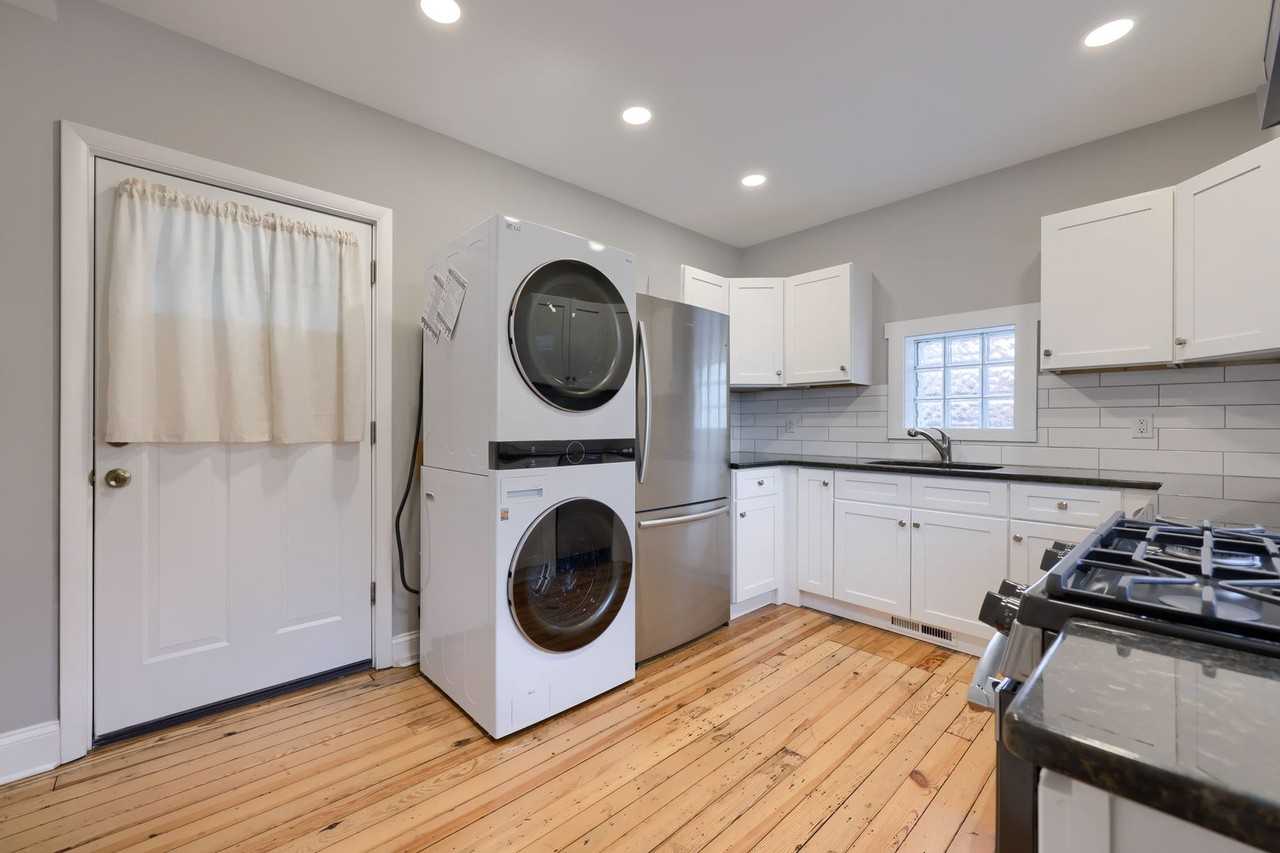 13 E New St - Photo 3 of 32