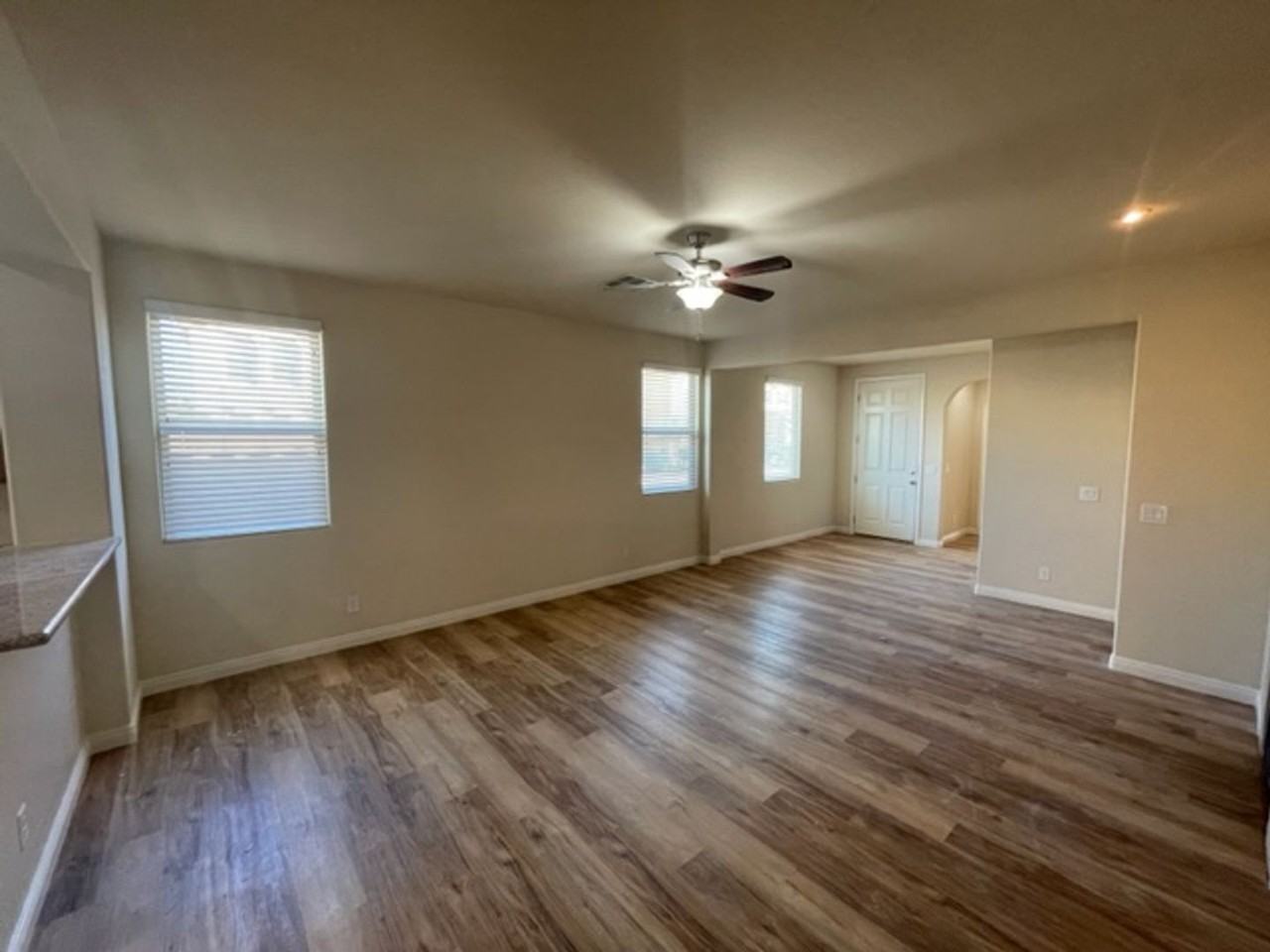 232 Garden Trellis Ct - Photo 4 of 25