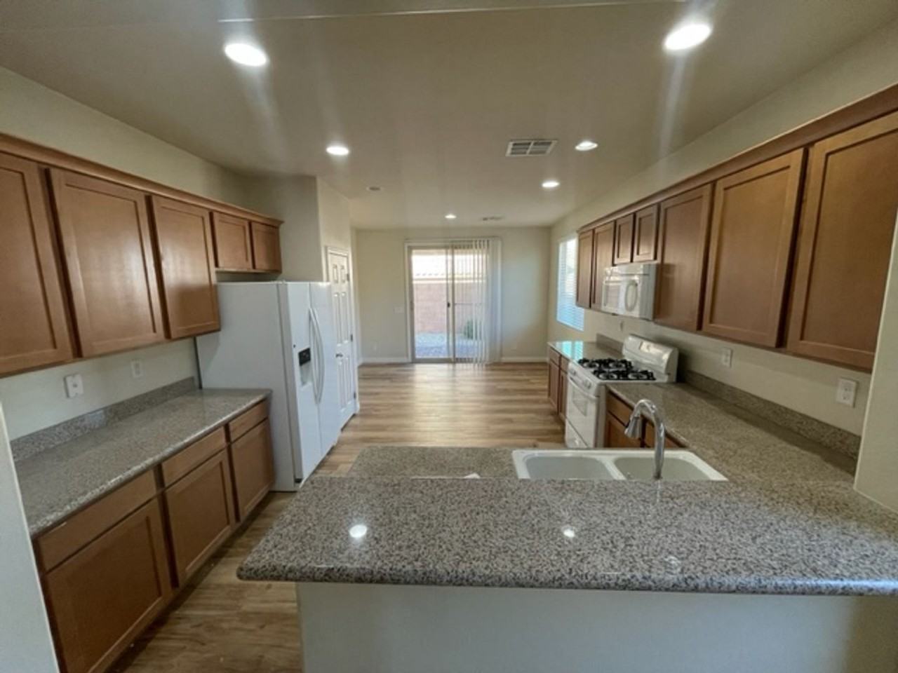 232 Garden Trellis Ct - Photo 6 of 25