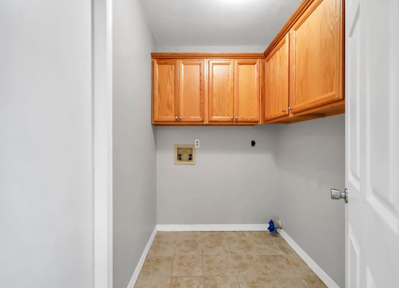 2225 Orion Lake Dr - Photo 5 of 20