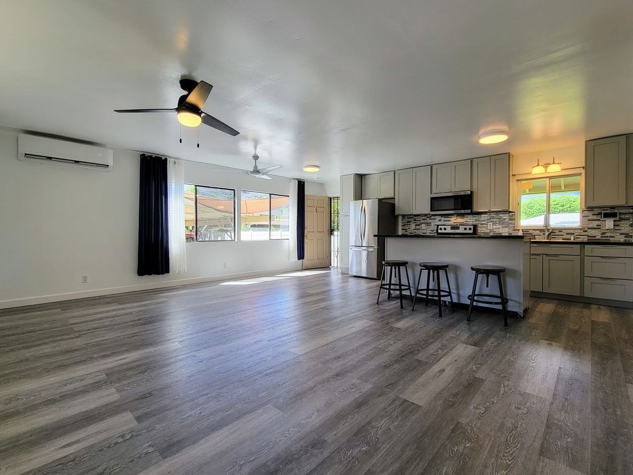 6164 Kalanianaole Hwy - Photo 4 of 30