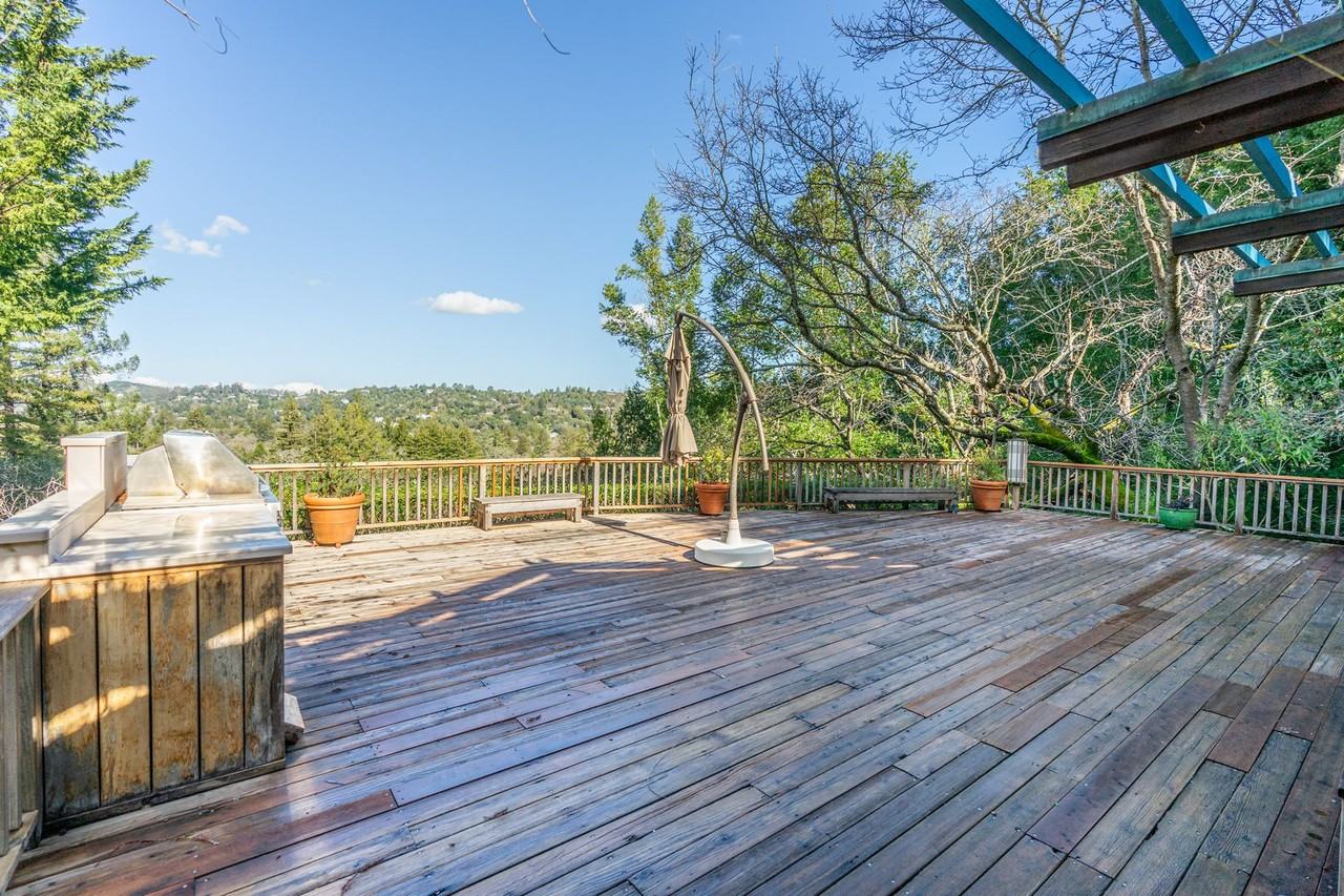 19 Spring Rd - Photo 7 of 50