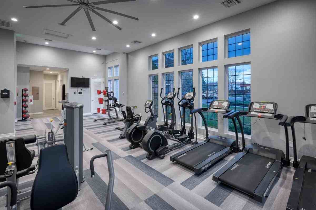 11801 York St - Photo 7 of 20