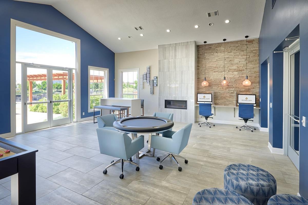 4255 Kittredge St - Photo 7 of 20