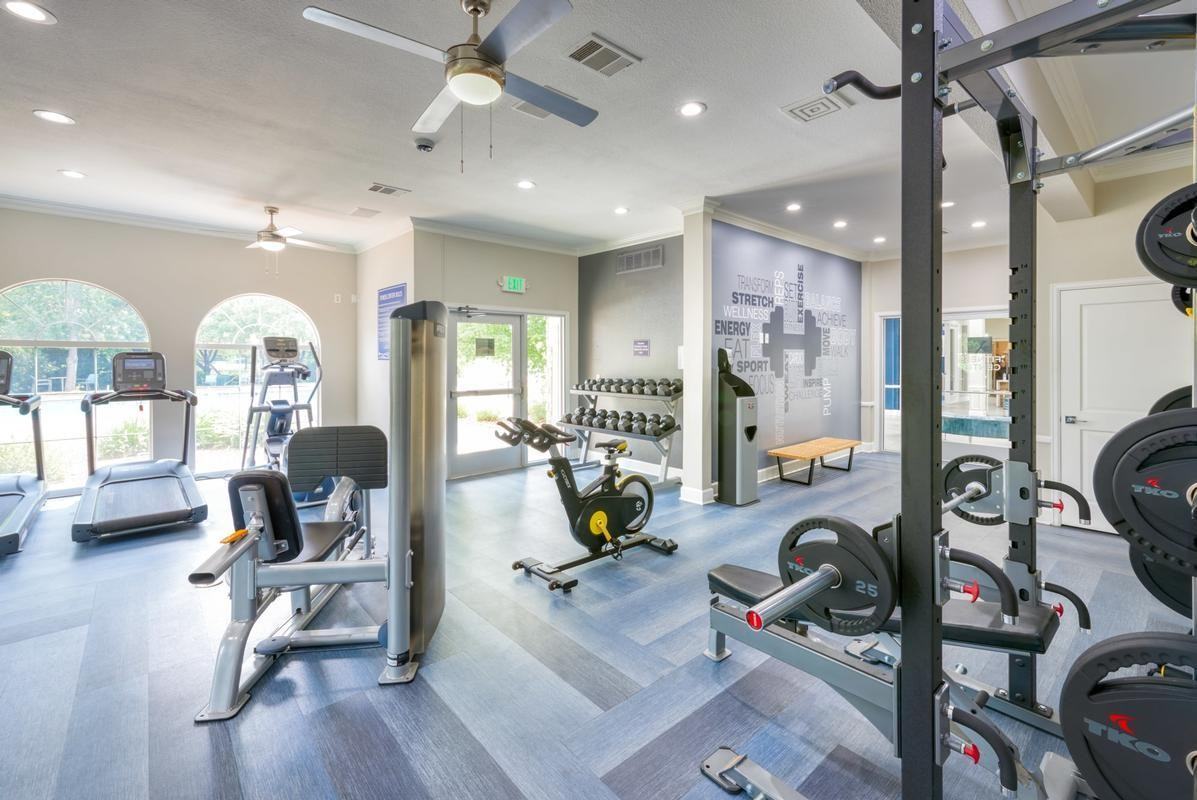 4255 Kittredge St - Photo 3 of 20