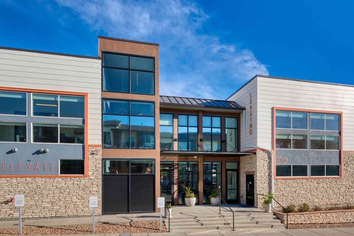 7338 S Havana St - Photo 7 of 20