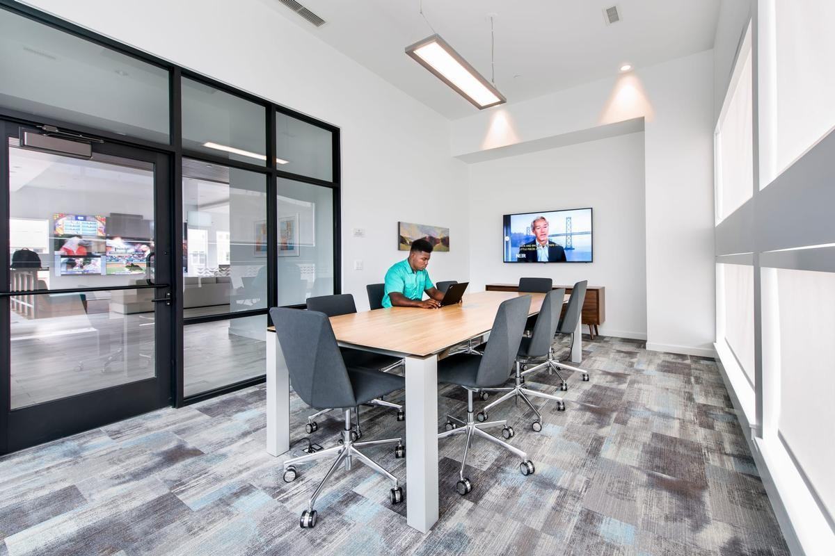 7338 S Havana St - Photo 2 of 20