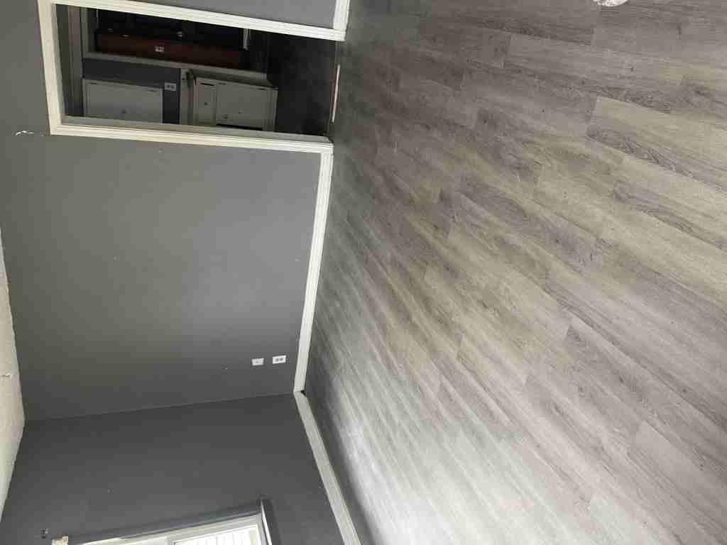 412 S Central Ave - Photo 2 of 7