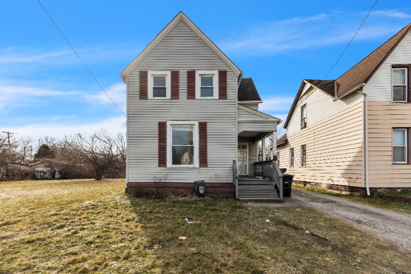 9418 Easton Ave - Photo 2 of 17
