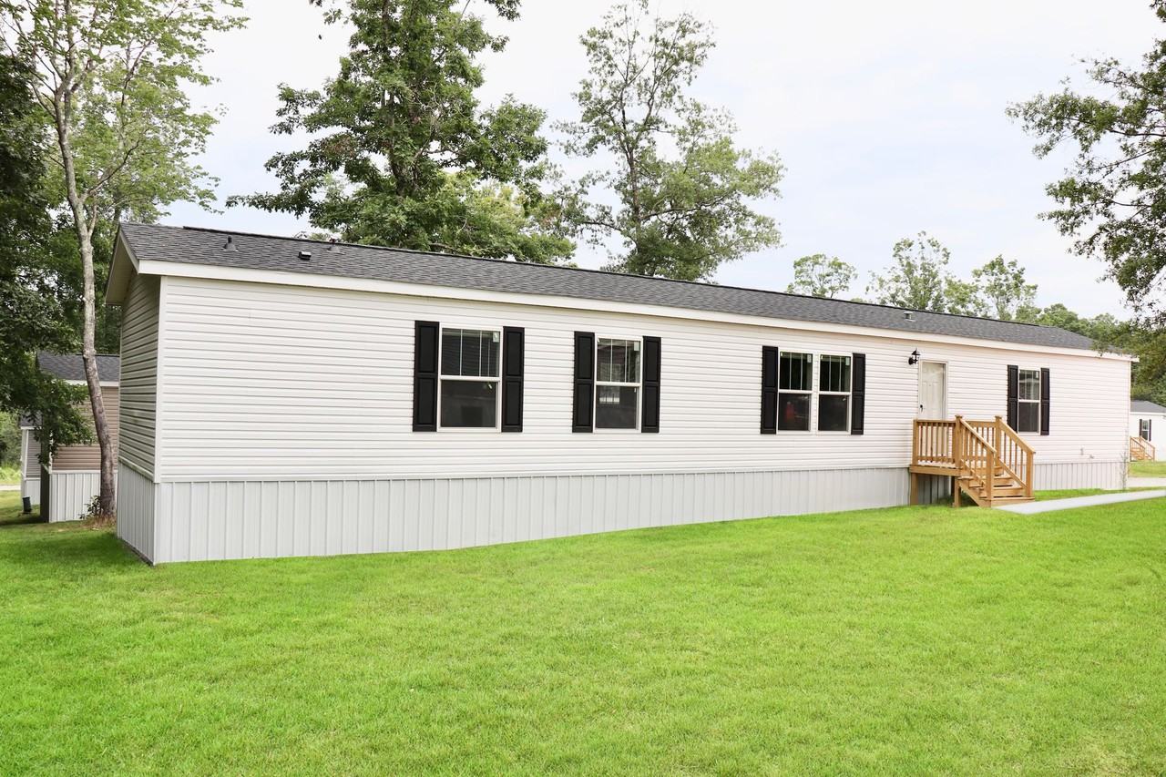 Hampton Village, LLC - Photo 2 of 17