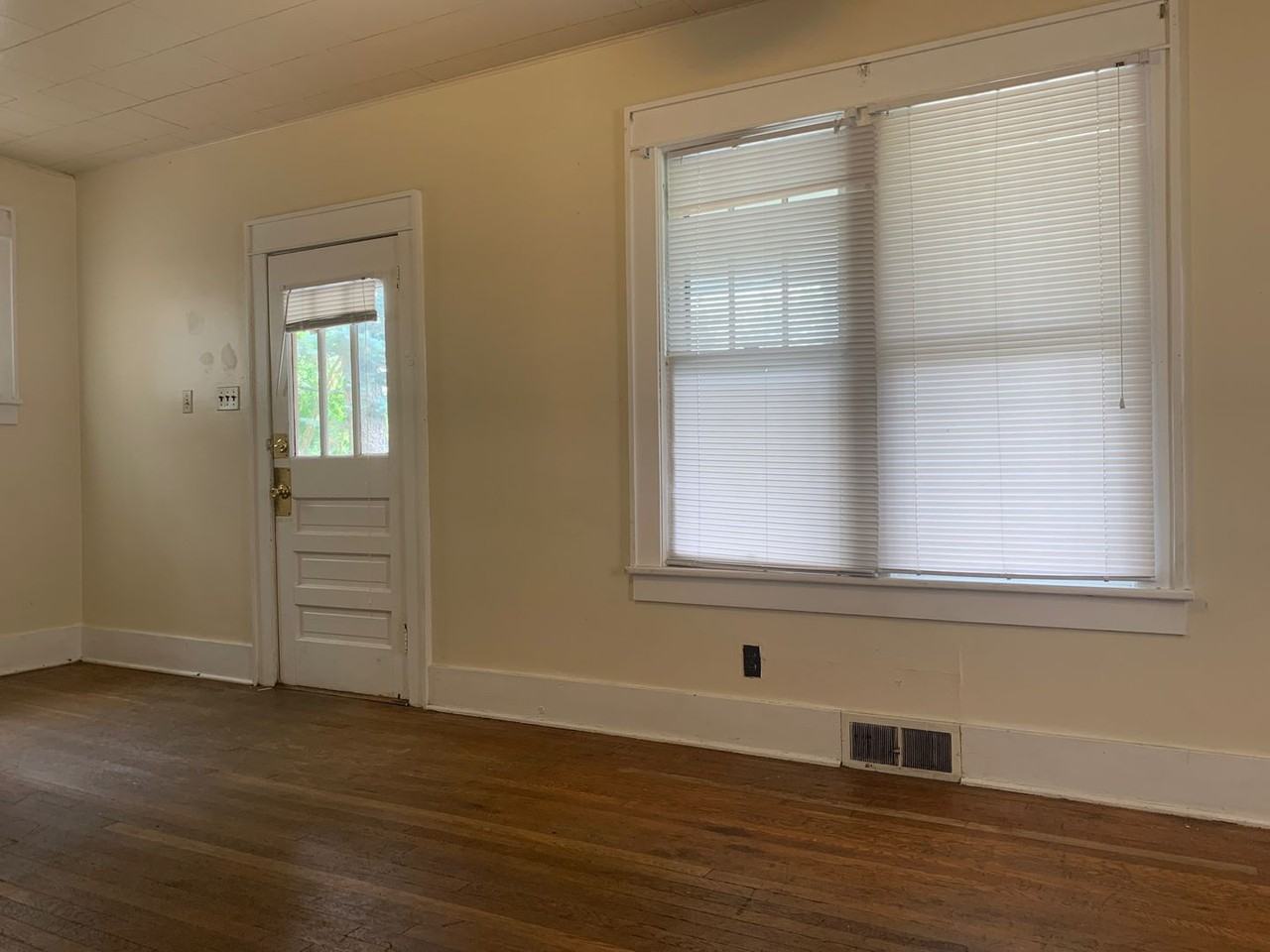 132 Lorentz Ave - Photo 4 of 19