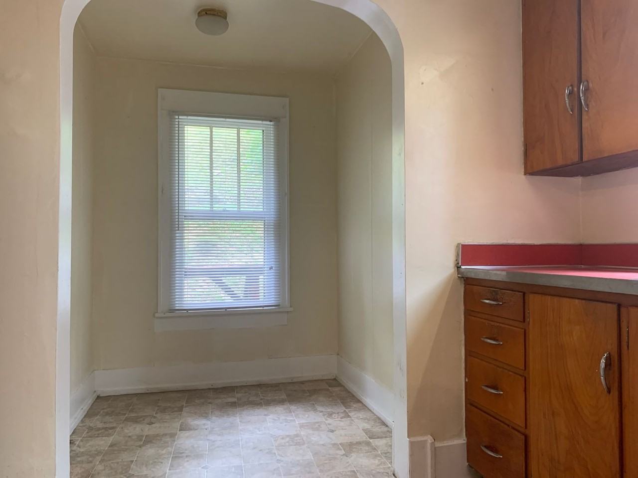 132 Lorentz Ave - Photo 7 of 19