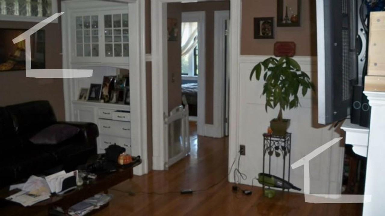 446 Park Drive - Photo 2 of 9