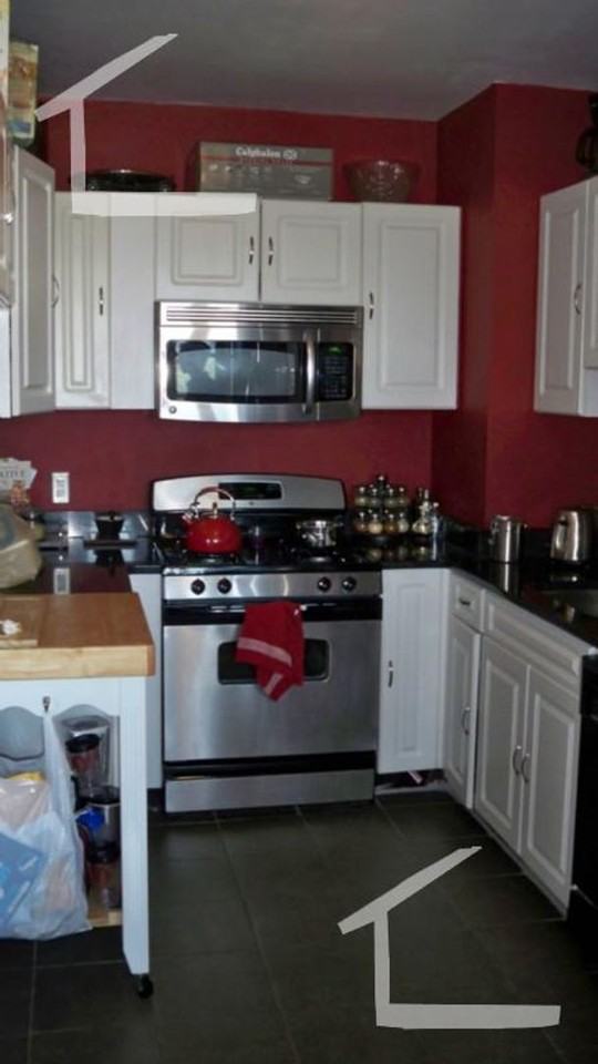 446 Park Drive - Photo 6 of 9