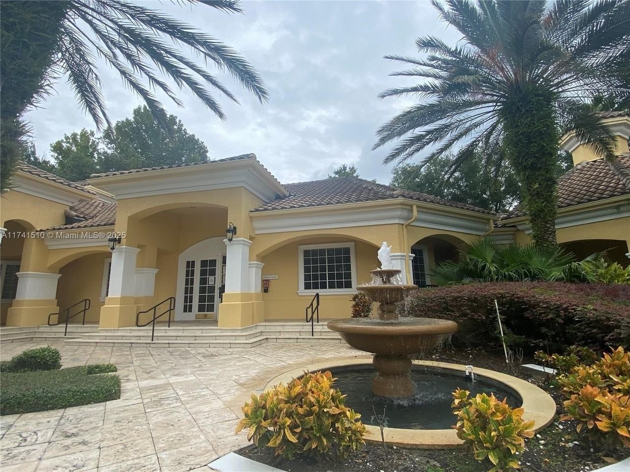 2113 Shadow View Cir #2113