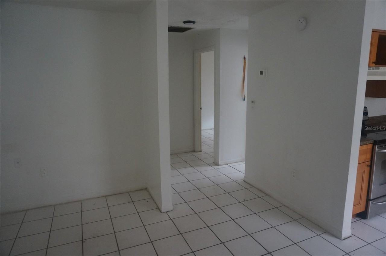 9800 N 10th St - Photo 6 of 8