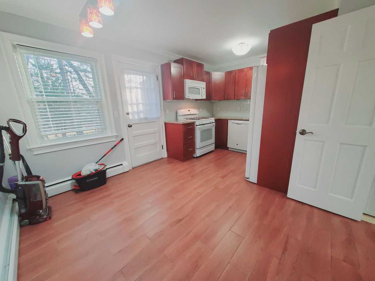19 Willowbrook Ct - Photo 2 of 8