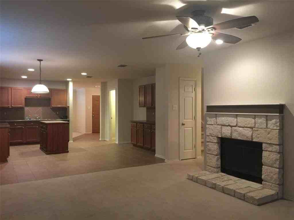 10080 Morningside Drive - Photo 7 of 27