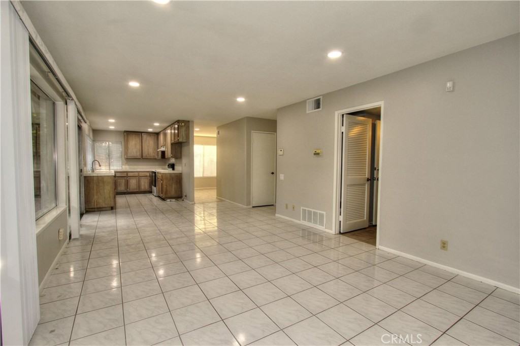 2712 Pam Pl - Photo 7 of 26