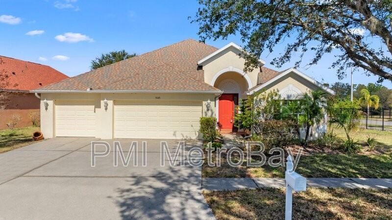 9103 Pinebreeze Dr - Photo 2 of 50