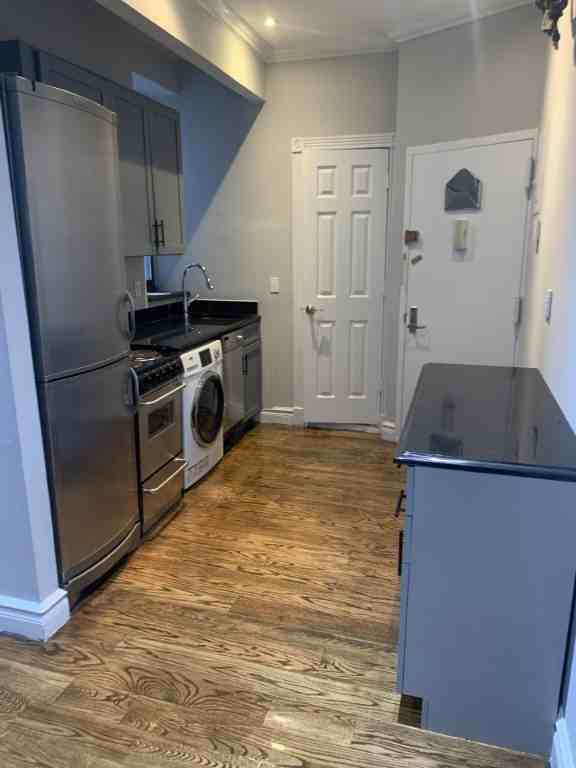 E 23rd St #19 - Photo 5 of 9